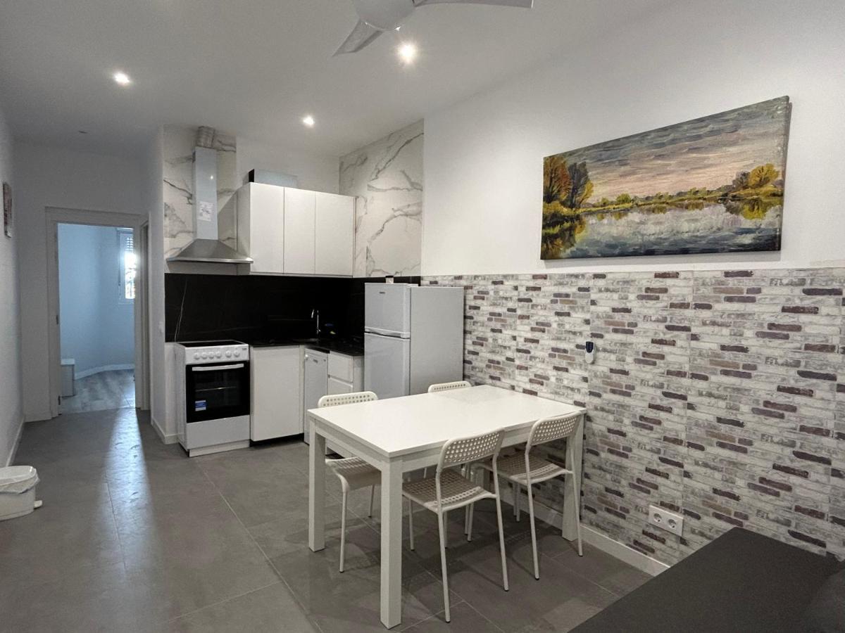Camp Nou Nueva Casa 91 Apartment L'Hospitalet de Llobregat Bagian luar foto